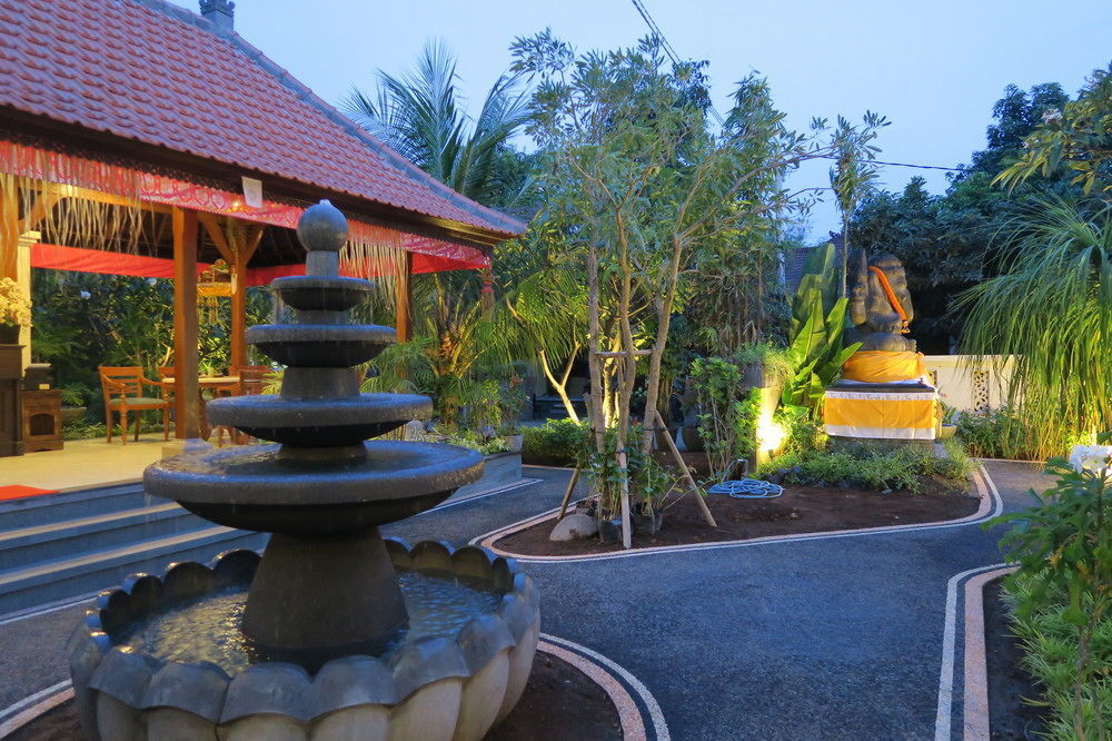 Pondok Anyar Hotel Kuta Lombok Exterior foto